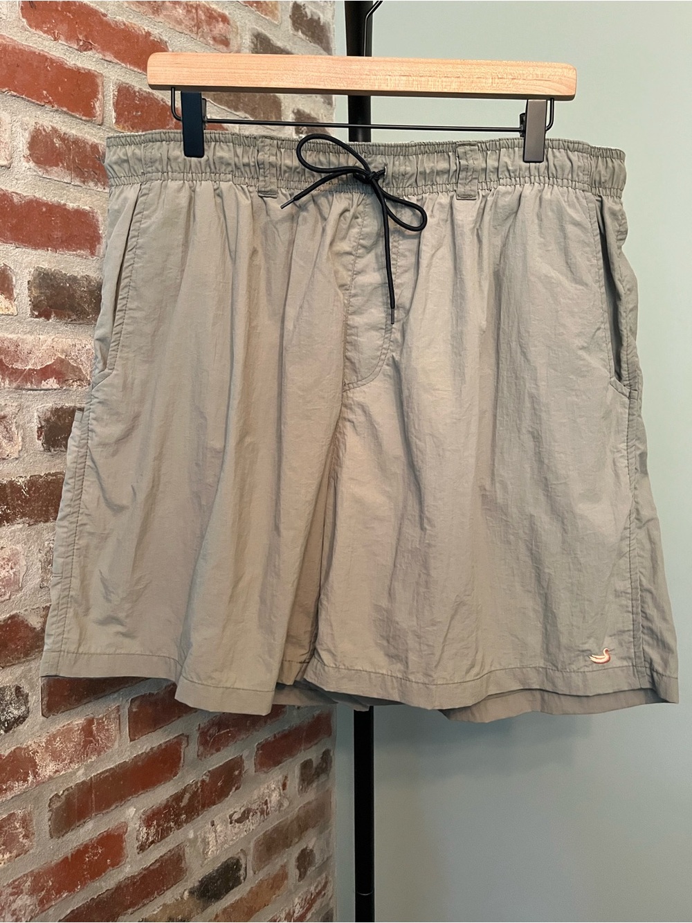 SOUTHERN MARSH DOCKSIDE SWIM TRUNK- AUDUBON TAN | size XL